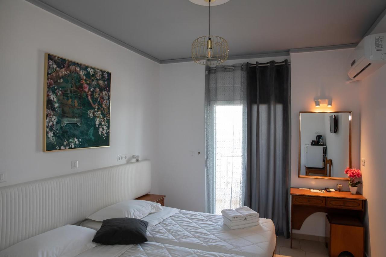 Sea Breeze Hotel 2*
