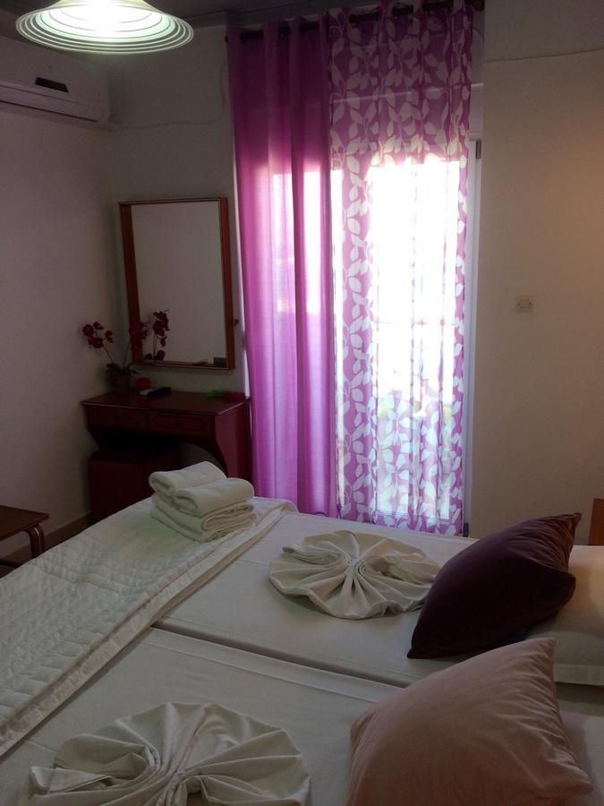 Hotel Sea Breeze 2*